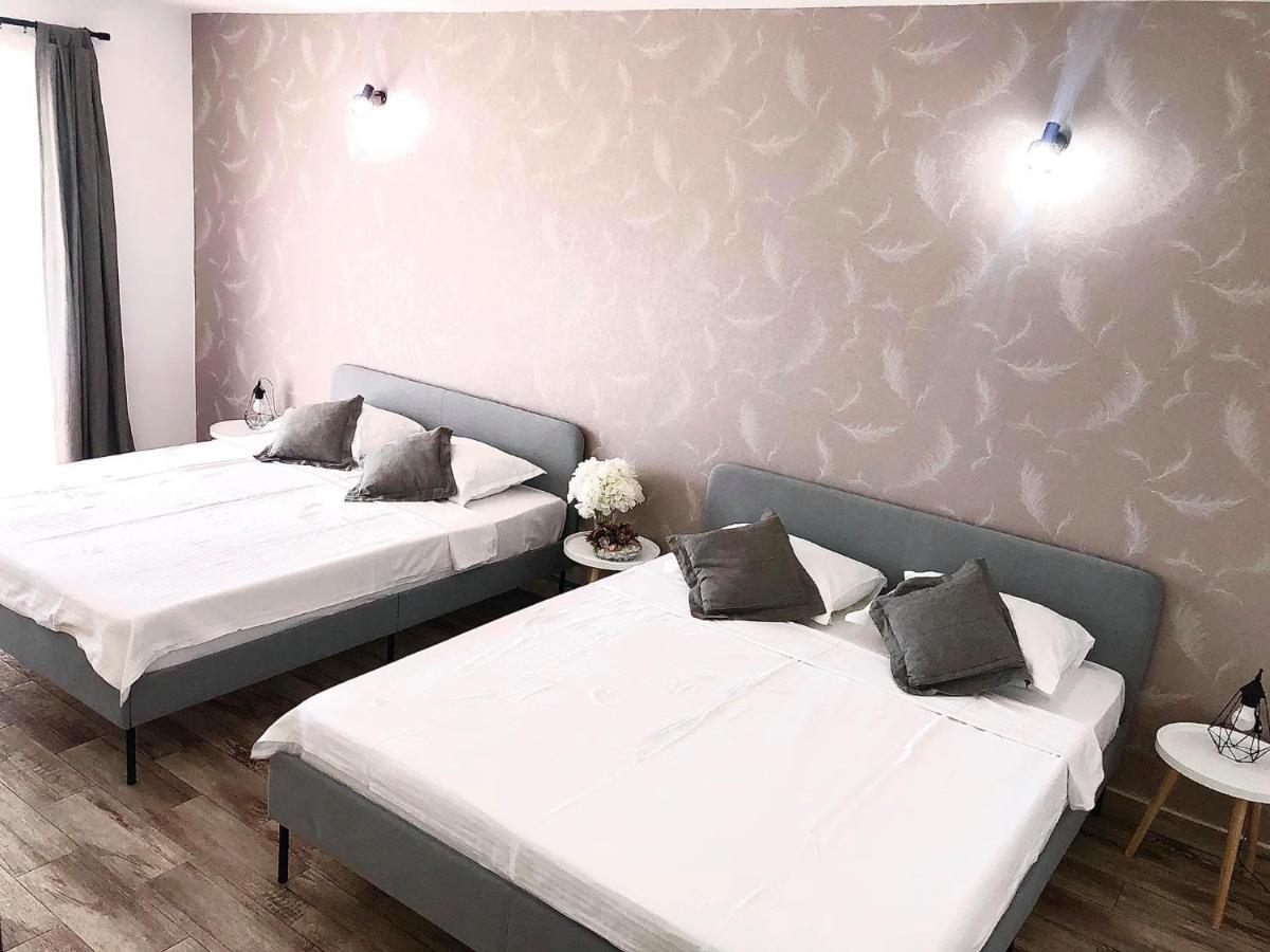 Mustaciosul Dunarii Otel Ieşelniţa Dış mekan fotoğraf
