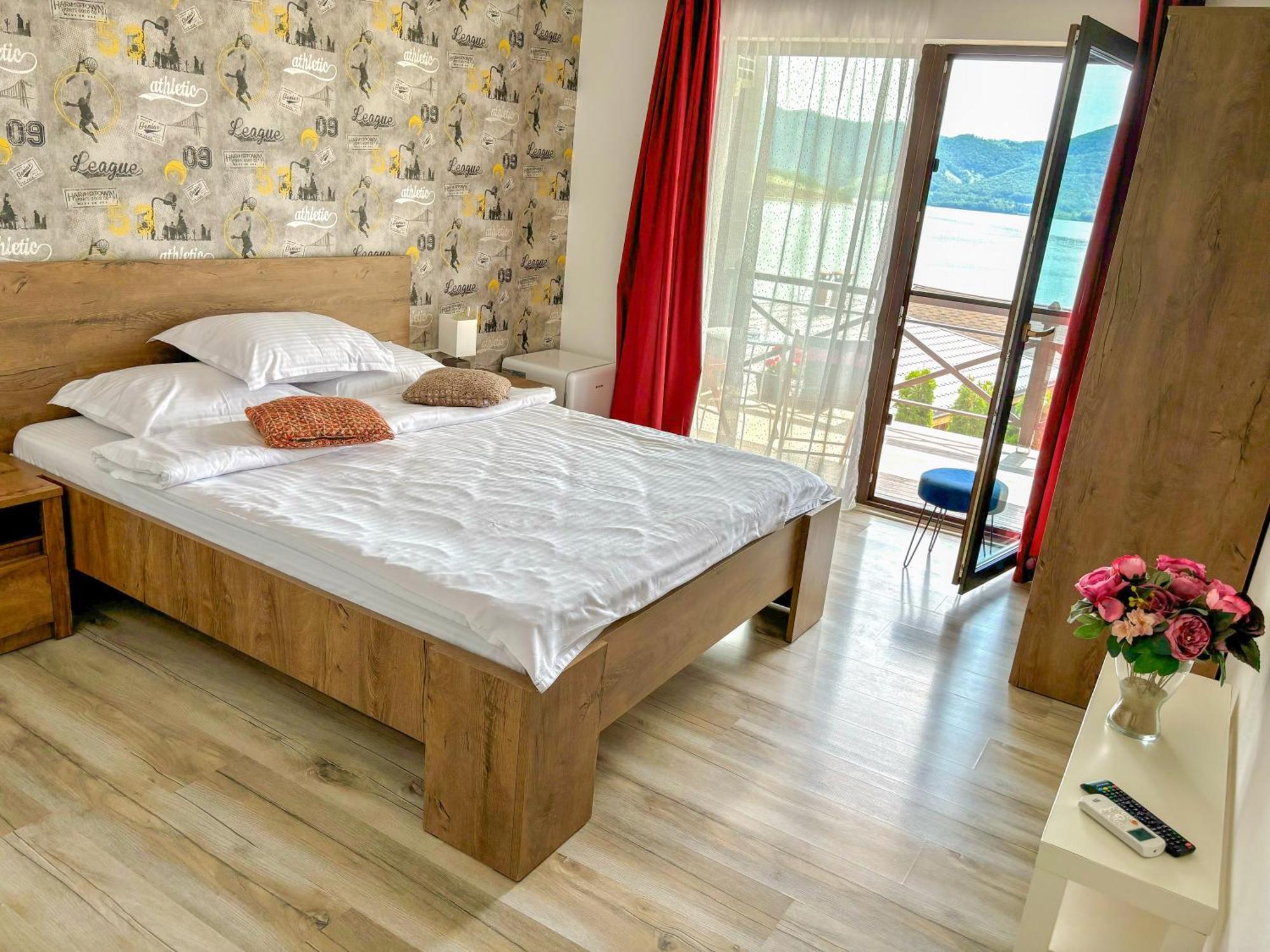 Mustaciosul Dunarii Otel Ieşelniţa Dış mekan fotoğraf