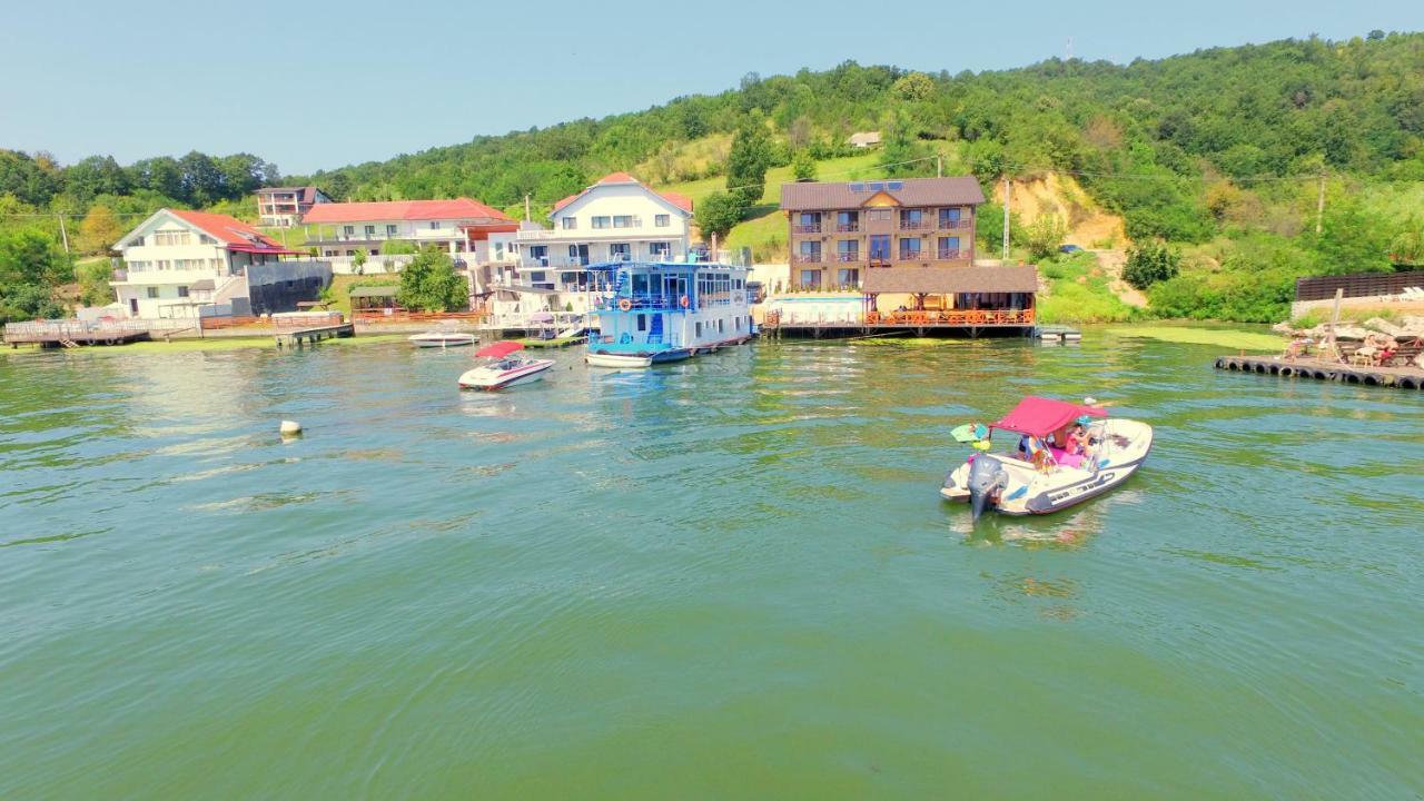 Mustaciosul Dunarii Otel Ieşelniţa Dış mekan fotoğraf